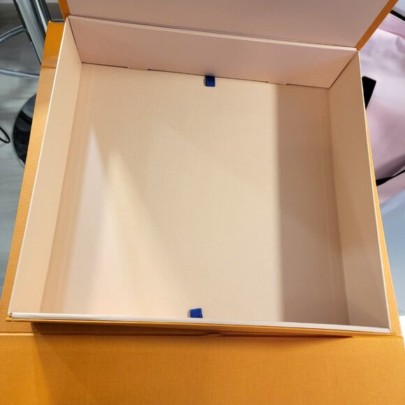Louis Vuitton Large empty storage box - Picture 4 of 9